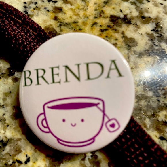 Brenda Tea Pin - Picture 2 of 4